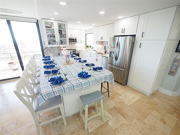 5th image of 6415 Midnight Pass Rd APT 904