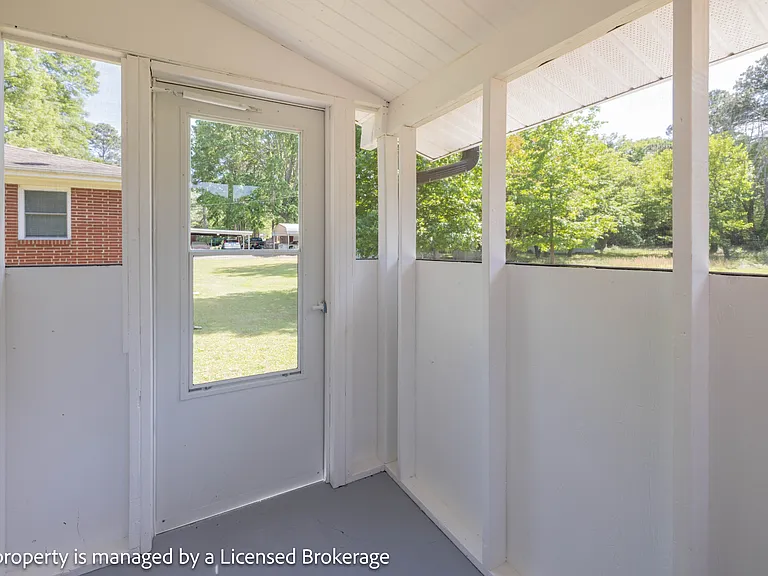 409 Eastover Ave — Photo 18