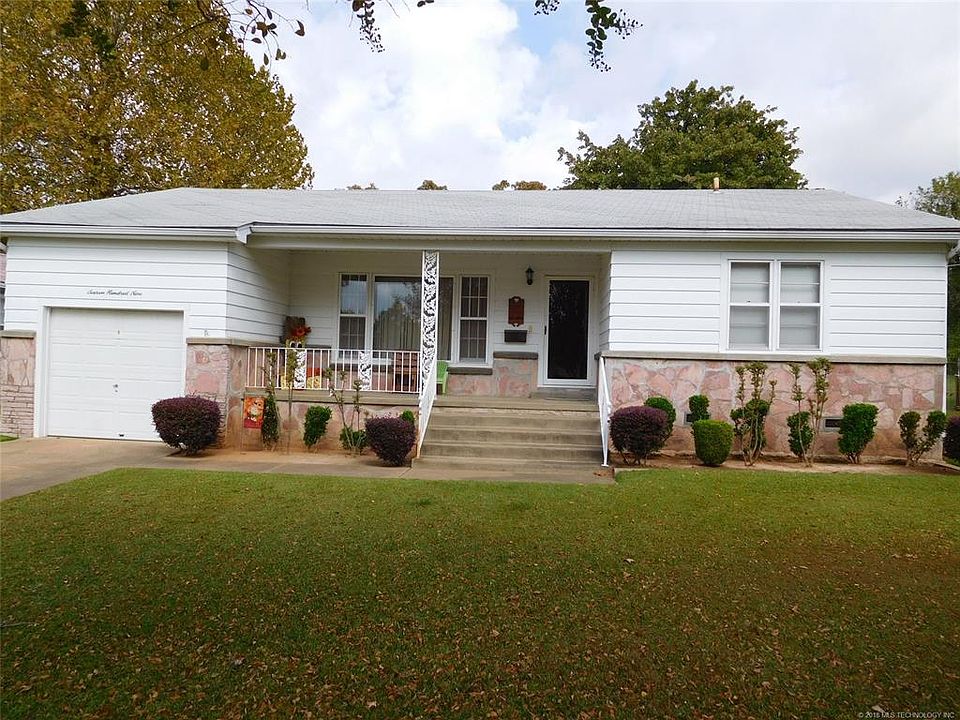 1st image of 1609 E Osage Ave