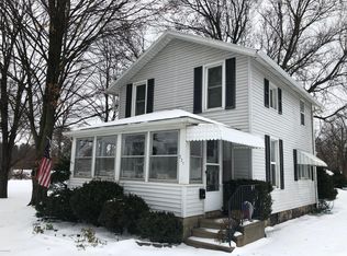 221 E Capital Ave, Bellevue, MI 49021