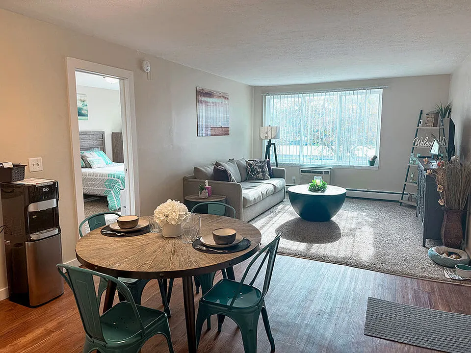 Dining area and Living Room with Large Window