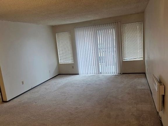 4th image of 2231 Franklin Ave E APT 203