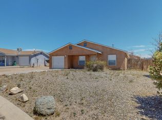 6 Proverbs Pl, Los Lunas, NM 87031
