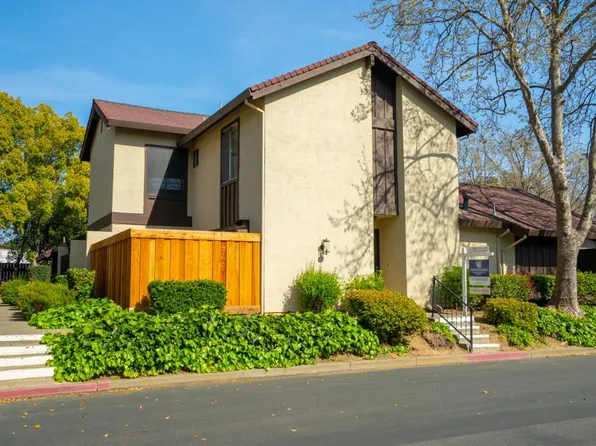 149 Fairoaks Drive, Vacaville, CA 95688