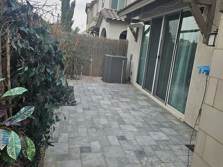 1133 N Jay Pl — Photo 30