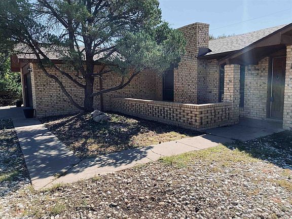 4th image of 710 E Vista Pkwy