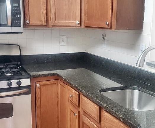 3rd image of 15301 Diamond Cove Ter #8-O