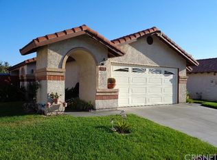 451 E James St, Rialto, CA 92376