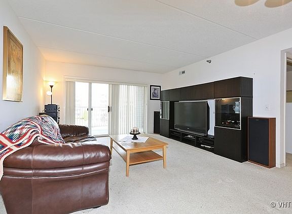 4th image of 7051 W Touhy Ave APT 410