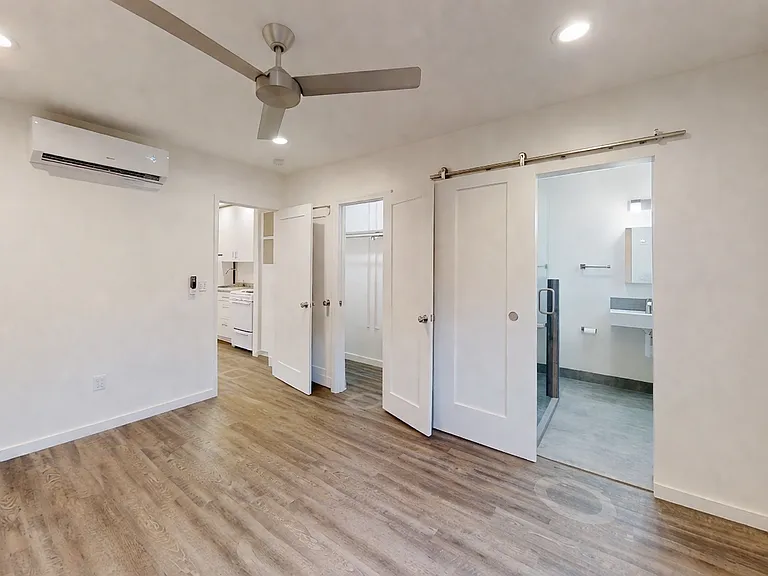 1150 N Richey Blvd #C — Photo 6