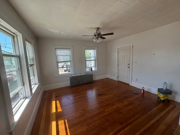 (undisclosed Address), Fairhaven, MA 02719