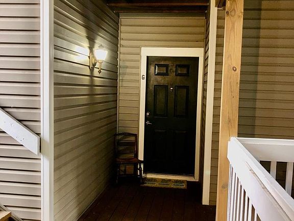 3rd image of 602G Squire Ln #602-G