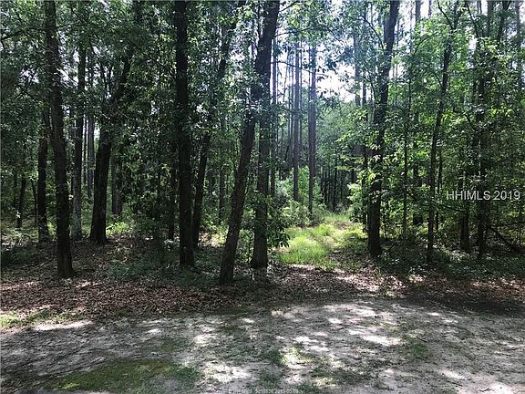 2nd image of 61 Rose Dhu Creek Plantation Dr