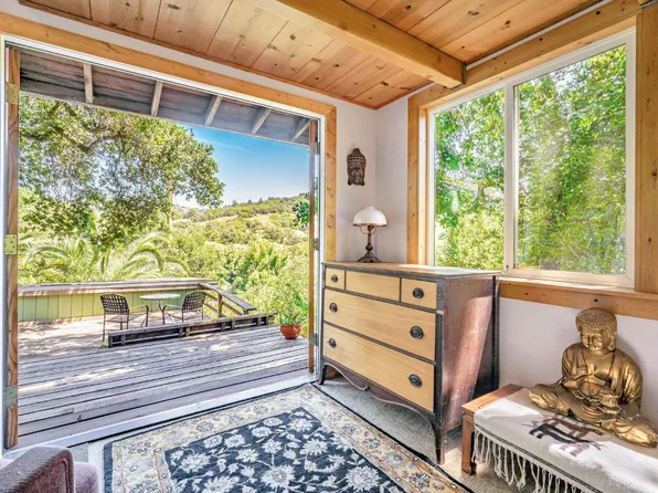 1561 S Fitch Mountain Road, Healdsburg, CA 95448