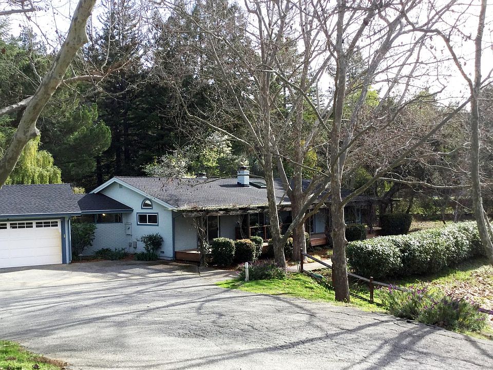 1st image of 20 Palmer Ln