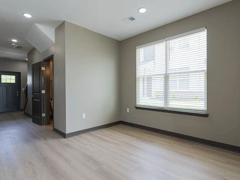 Buffalo Ridge Townhomes — Photo 28