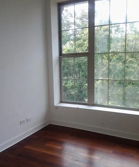 3553 W Ainslie St — Photo 3