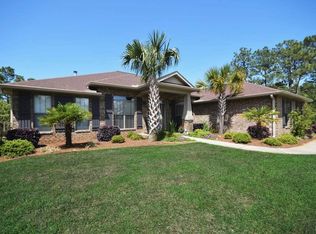 7628 Woodmont Rd, Navarre, FL 32566