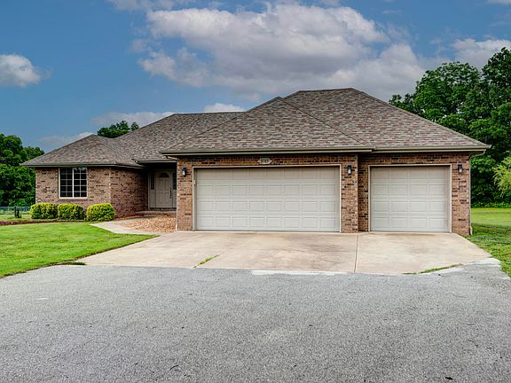3rd image of 9285 W Deer Acres Lane