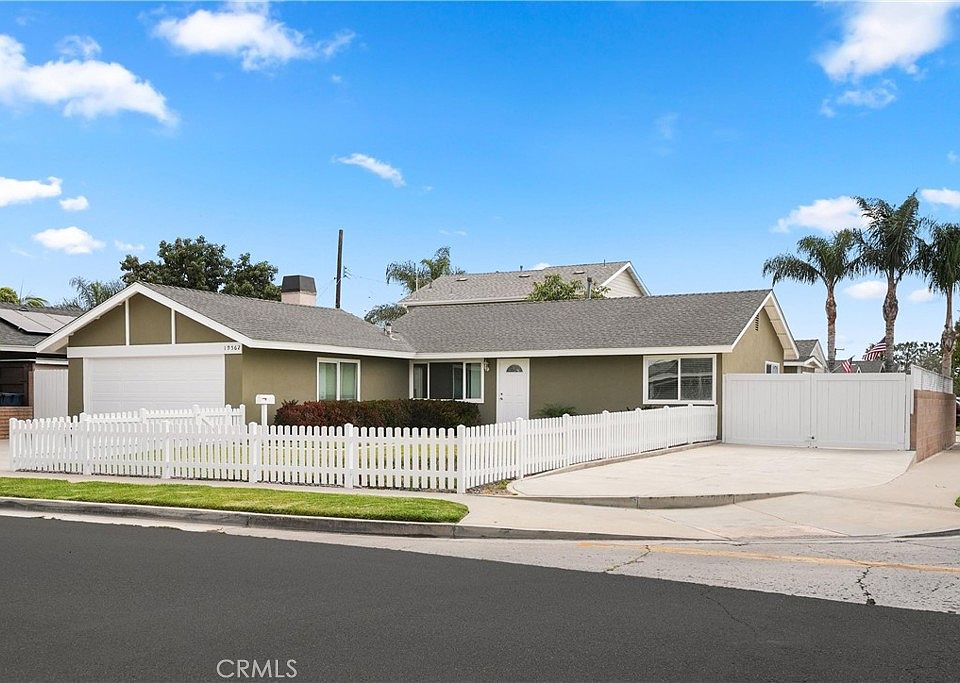 1st image of 19562 Windward Ln