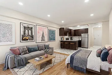 7 East 32nd Street