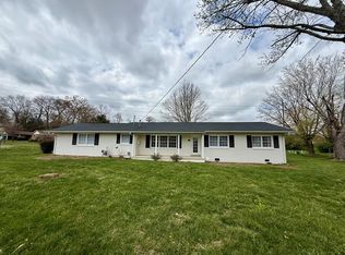 925 Southgate Dr, Cookeville, TN 38501