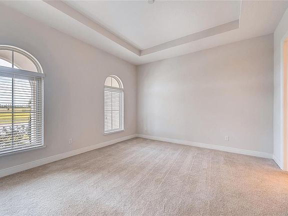 4th image of 8889 Lakeshore Pointe Dr