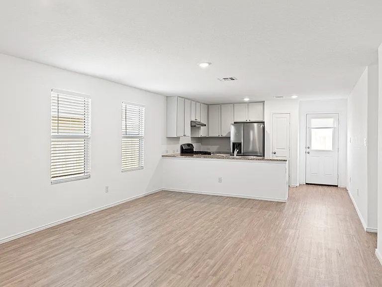 10129 Bridgton Ml — Photo 4