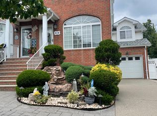 69 Lenhart St, Staten Island, NY 10307