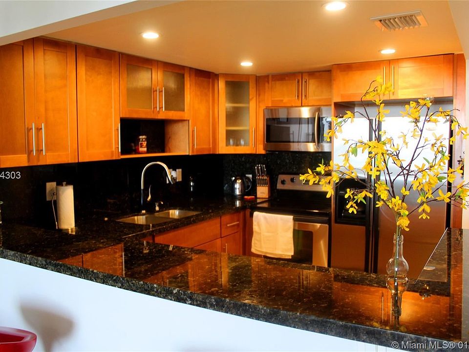 1st image of 7928 West Dr #60