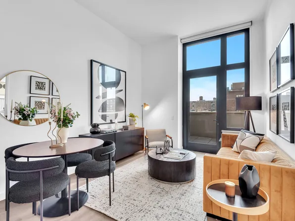 98-81 Queens Boulevard 4L image 1 of 13