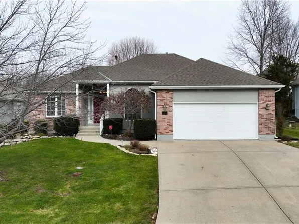 17812 E 30th St, Independence, MO 64057