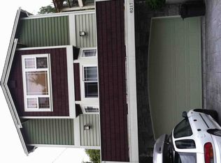 8217 18th Ave NE, Seattle, WA 98115