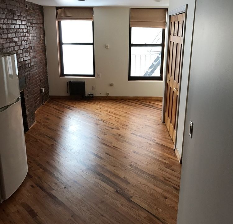 1st image of 120 Orchard St APT 5