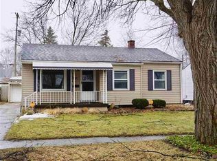 1609 Berrywood Ln, Flint, MI 48507