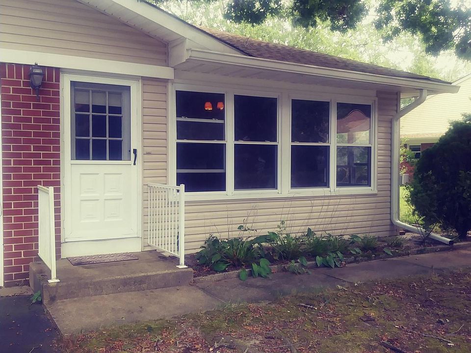 1st image of 11 Snowberry Lane #B