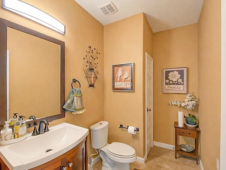 4415 Rolling Field Ln — Photo 5