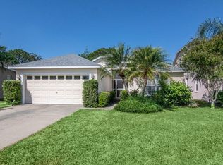 1220 Vinetree Dr, Brandon, FL 33510