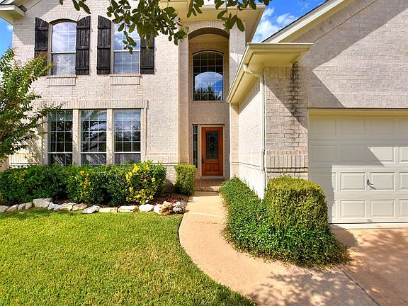 2nd image of 707 Hegarty Dr