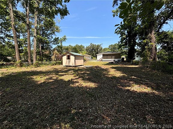 5th image of 929 Fleetwood Dr