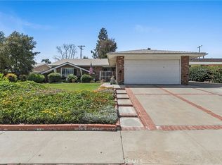 16914 Kinzie St, North Hills, CA 91343
