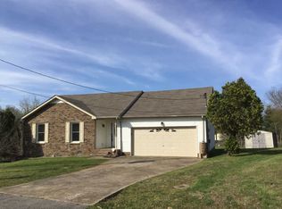 734 Brownsville Ct, Clarksville, TN 37043