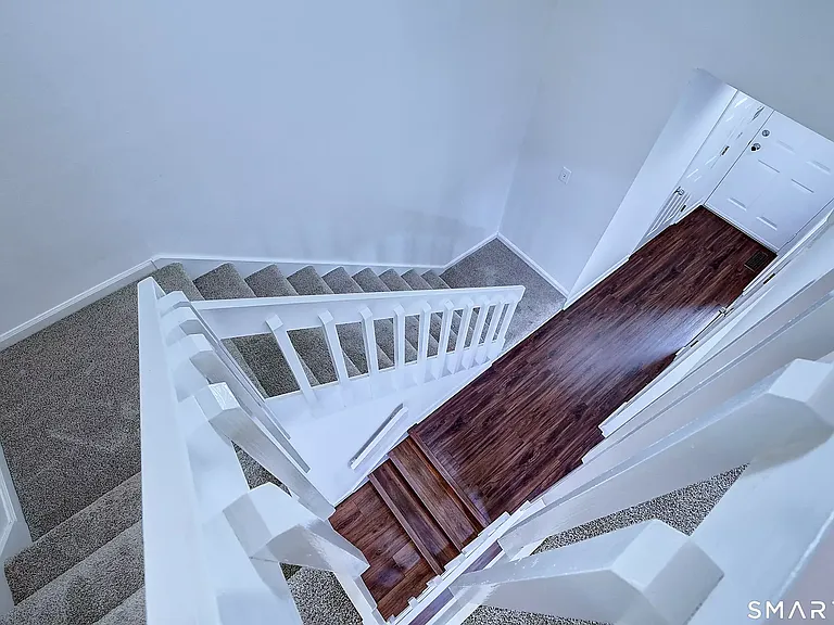 1308 Mill Pond Dr — Photo 12