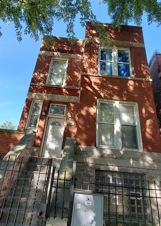 2nd image of 2916 W Wilcox St