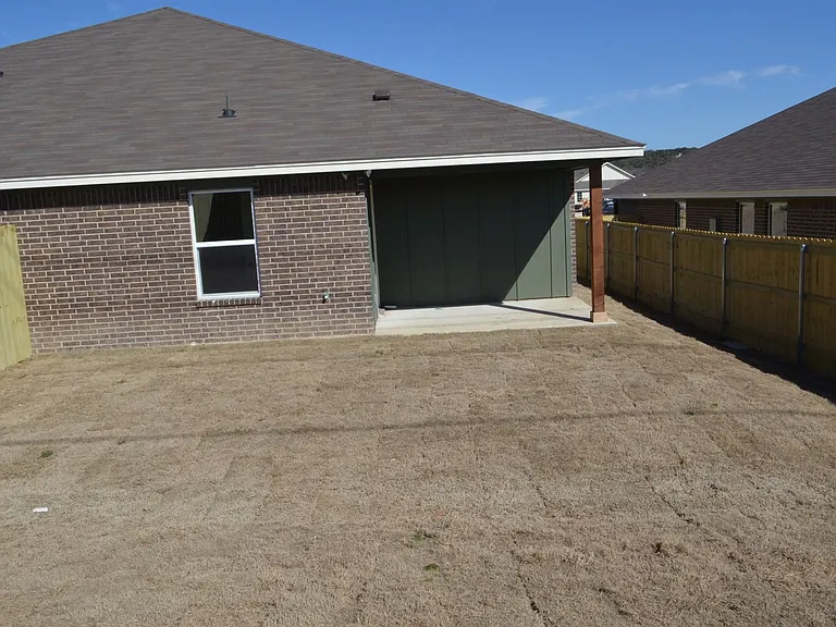 1001 Cline Dr — Photo 17