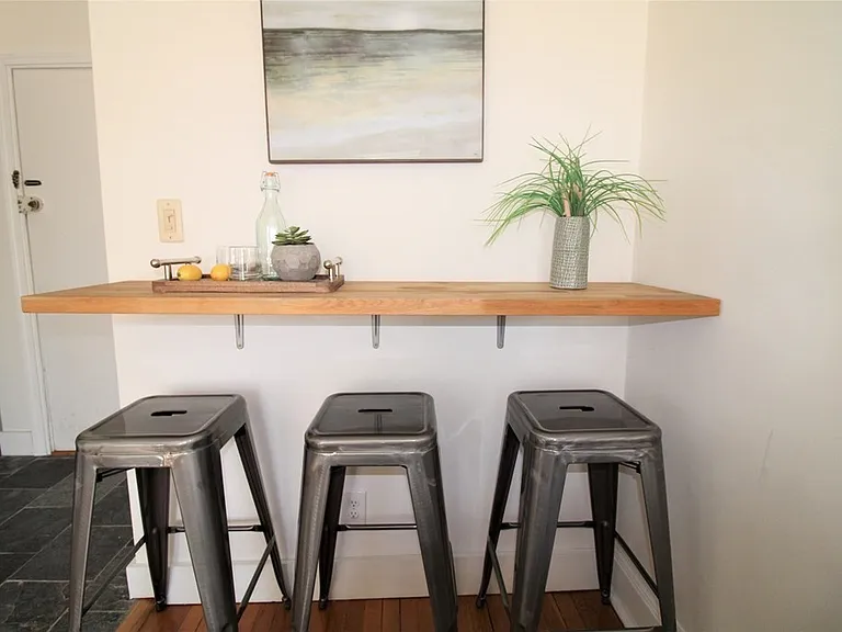 32 Winchester St #8 — Photo 5