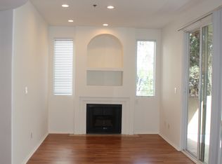 12712 Moorpark St APT 202, Studio City, CA 91604