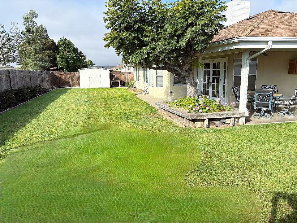 2nd image of 1162 Village Dr