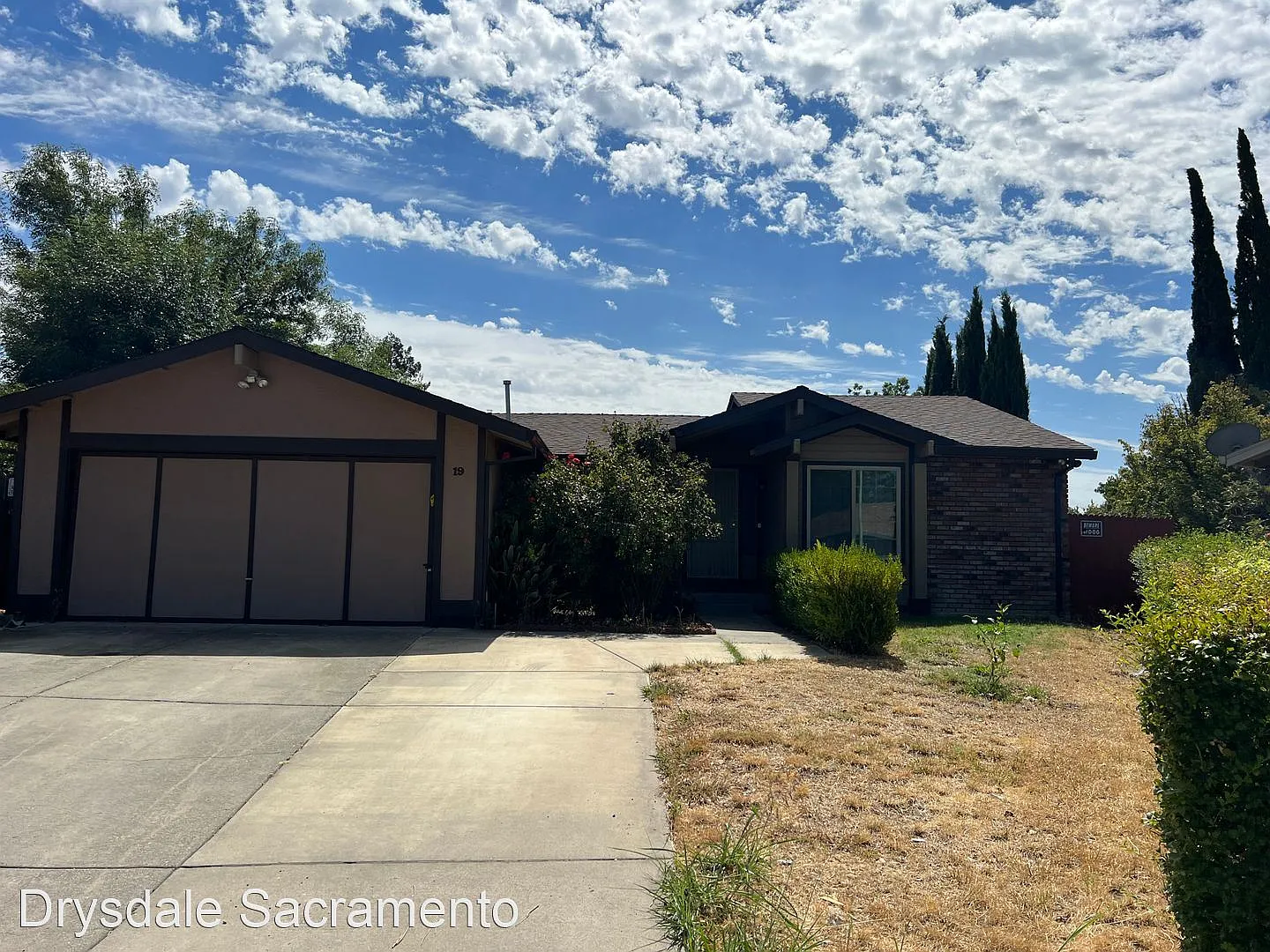 19 Thistle Ct photo 1