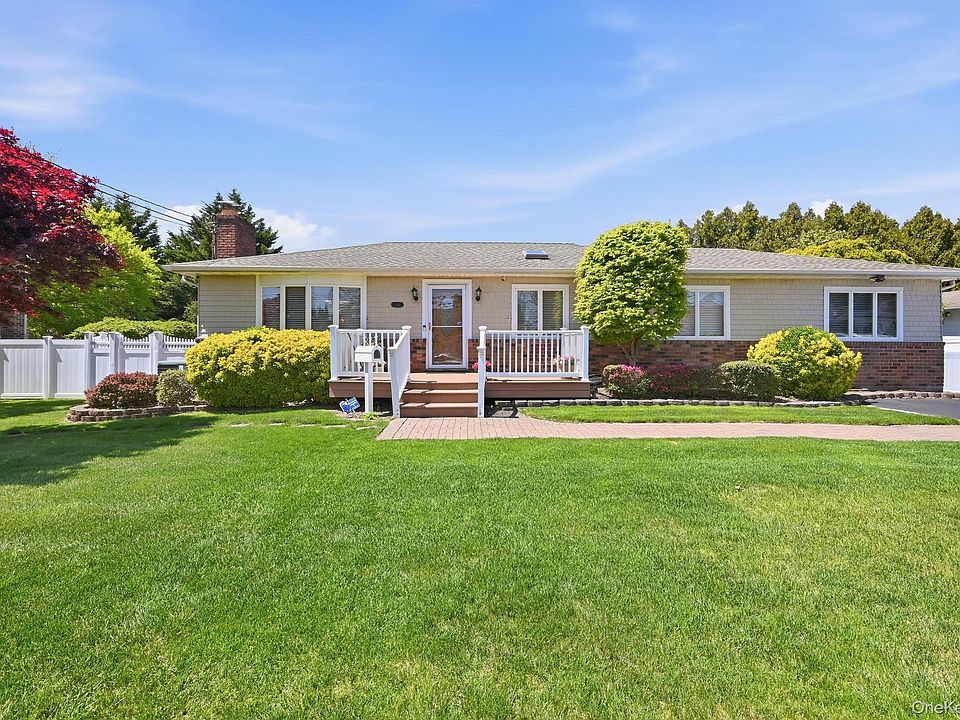 1st image of 164 Eastwood Avenue